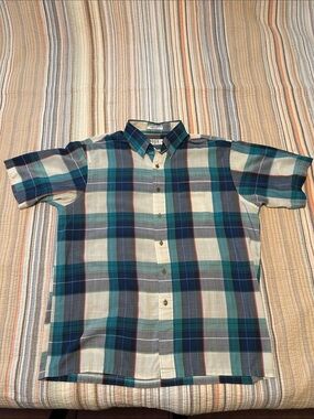 Arrow Short-Sleeve Plaid Button-Down Shirt in Teal, Navy, and White